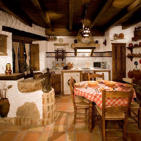 Casa Rural Margarita II Montánchez Екстериор снимка